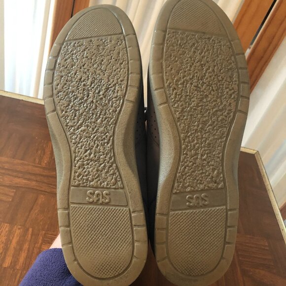 SAS Gray Leather 9 1/2 S Woman's Lace Up Shoes Tripad Comfort - Picture 6 of 6